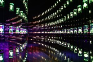 Digitális zarándoklatok – hogyan keresünk ma jelentést?