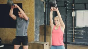 Hogyan csináld meg az első fekvőtámaszod vagy húzódzkodásod?